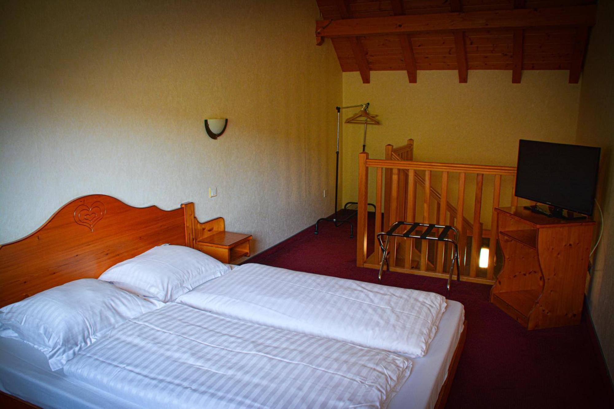 Logis Hotel Restaurant La Petite Auberge Alsace لي هوهوالد المظهر الخارجي الصورة